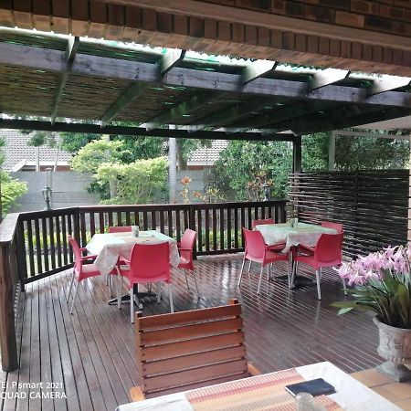 Duneside Guest House Richards Bay Exterior photo